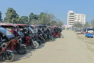 E-Rickshaw drivers Protest