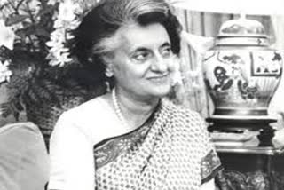 Silver Coins Gift to Indira Gandhi