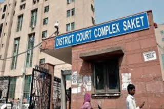 Delhi court takes cognizance of charge sheet in Shraddha Walkar murder case