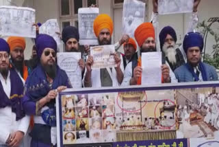 Sikh organizations protested against Thakur Ude Singh in Amritsar