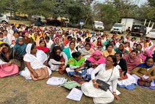 Asha Workers protest in Kajalgaon