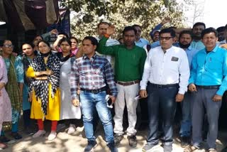 Assistant teachers on indefinite strike