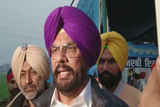 Cabinet Minister Kuldeep Singh Dhaliwal arrived in Behbal Kalan Morche