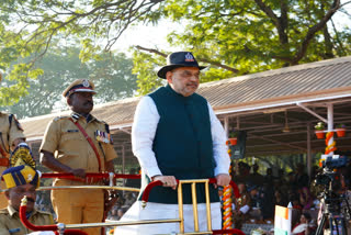 amit shah  hyderabad police passing out parade  police passing out parade  hyderabad police  amit shah about police officers death  അമിത് ഷാ  ആഭ്യന്തര സുരക്ഷ  കേന്ദ്ര ആഭ്യന്തര മന്ത്രി അമിത്‌ ഷാ  ഇന്ത്യന്‍ പൊലീസ് സര്‍വീസ്  ഹൈദരാബാദ് പൊലീസ് പാസിങ് ഔട്ട് പരേഡ്  ഹൈദരാബാദിലെ പൊലീസ് അക്കാദമി