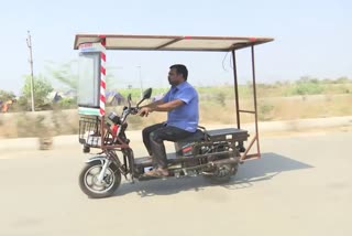 A hybrid bike that runs without spending a penny...a simple mechanic's amazing invention