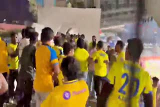 fighting between BFC and Kerala Blasters fans