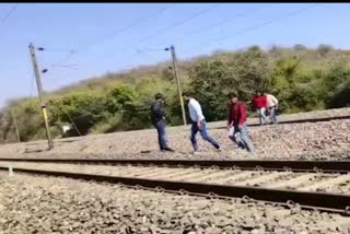 gwalior shoot couple risking their lives
