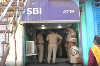 4 ATM LOOTED IN TIRUVANNAMALAI ROBBERS LOOTED MORE THAN RS 75 LAKH FROM 4 ATMS ONE AFTER THE OTHER POLICE ENGAGED IN SEARCH