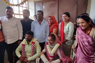 Marriage in Kota Hospital