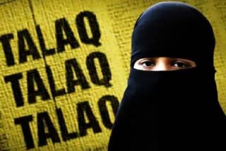 bengaluru airport  triple talaq  talaq  triple talaq to wife  doctor arrested in for triple talaq case  triple talaq case  ബെംഗളൂരു വിമാനത്താവളത്തിൽ നിന്ന് ഡോക്‌ടർ അറസ്റ്റിൽ  മുത്തലാഖ്  തലാഖ്  തലാഖ് ചൊല്ലി  മുത്തലാഖ് ചൊല്ലി  മുത്തലാഖ് ചൊല്ലിയ ആൾ പിടിയിൽ