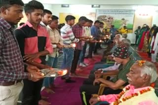 mother father worship day celebrated in rajnandgaon