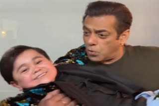 Salman and Abdu Dance Video