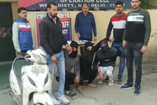 Delhi Police arrested three miscreants