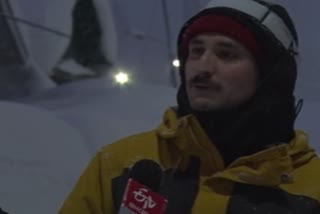 Three Australian snowboarders at Gulmarg