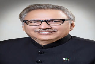 Pak ministers slam President Alvi for pressuring Election Commission to announce poll dates