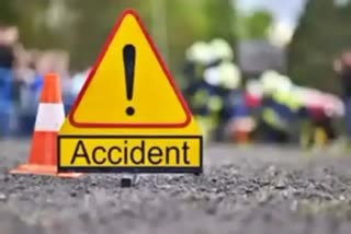 Accident In Surat : પોતાના જ લગ્નની કંકોત્રી વેચવા નીકળેલા યુવકનું ટ્રક નીચે આવી જતા મોત