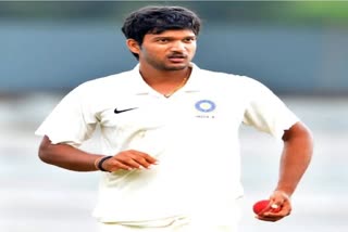 Jalaj Saxena scored a half century of wicket