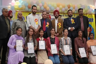 The cabinet minister praised the youth who achieved fame in sports and education in Barnala
