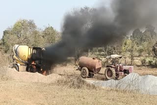 Naxalites rampage in Latehar