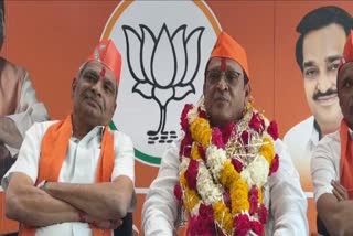 BJP District President: 'નિશાળિયા' બન્યા વડોદરા જિલ્લા ભાજપના પ્રમુખ, ચૂંટણી પહેલાનો ગુસ્સો પાર્ટીએ કર્યો શાંત બન્યા વડોદરા જિલ્લા ભાજપના પ્રમુખ, ચૂંટણી પહેલાનો ગુસ્સો પાર્ટીએ કર્યો શાંત