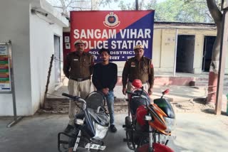 bike thief arrested during patrolling in delhi
