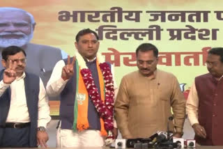 AAP councillor Pawan Sehrawat joins BJP
