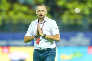 Kerala Blasters FC  Ivan Vukomanovic  കേരള ബ്ലാസ്റ്റേഴ്‌സ്  ഇവാൻ വുകോമാനോവിച്ച്  കേരള ബ്ലാസ്റ്റേഴ്‌സ് vs ഹൈദരാബാദ് എഫ്‌സി  ബ്ലാസ്റ്റേഴ്‌സ്  Blasters  ഇന്ത്യൻ സൂപ്പർ ലീഗ്  കൊച്ചി ജവഹർലാൽ നെഹ്‌റു സ്റ്റേഡിയം  KBFC  മഞ്ഞക്കടൽ  രാഹുൽ കെപി  KP RAHUL  അവസാന ഹോം മത്സരത്തിന് കേരള ബ്ലാസ്റ്റേഴ്‌സ്