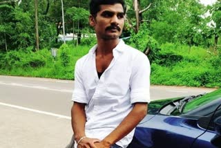 kola  youngster  stabbed to death in Kollam  kollam  കൊല്ലം  കാപ്പാ കേസ് പ്രതി  ക്രൈെം  കൊലപാതകം  കൊല  കേരളം  കാപ്പാ