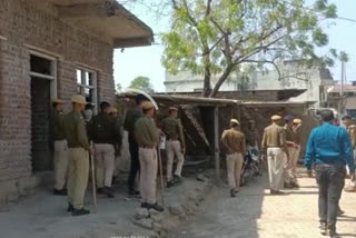 Two groups clashed in Jhalawar, a dozen detained