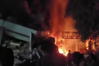 گجرات کے ولساڈ فارما کمپنی میں دھماکہ، دو ہلاک