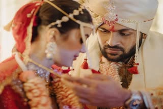 Shardul Thakur  Shardul Thakur Wedding  Shardul Thakur Wedding photos  Shardul Thakur Gets Married To Mittali Parulkar  Mittali Parulkar  ശാര്‍ദുല്‍ താക്കൂര്‍ വിവാഹിതനായി  ശാര്‍ദുല്‍ താക്കൂര്‍ വിവാഹ ചിത്രങ്ങള്‍  മിതാലി പരുൽകര്‍