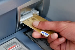 Via Exchange The ATM Card Cheater created 254,300 Rupee cash in Vadodra