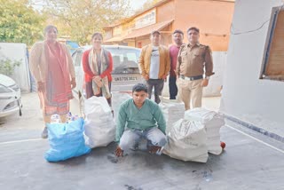 liquor-smuggling in a car