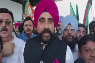 BJP's protest against the Punjab government against the excise policy