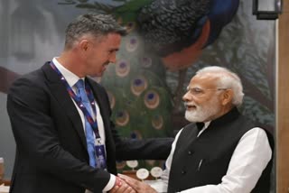 Kevin Pietersen meets PM Narendra Modi