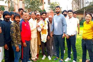 player Welcome in Bhiwani Naveen won gold medal in Boxing Bhiwani latest news Boxing player in Bhiwani