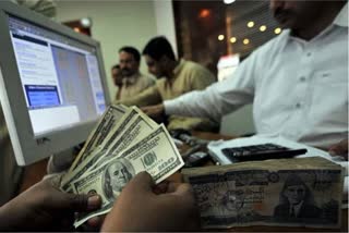 India's forex Reserves fall to 3 Month Low