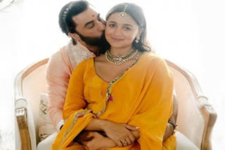 Ranbir Kapoor misses wife and daughter