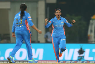 womens premier league  mumbai indians  gujarat giants  wpl mumbai indians  harmanpreet kaur  wpl match results  മുംബൈ ഇന്ത്യന്‍സ്  ഗുജറാത്ത്‌ ജയന്‍റ്‌സ്  വിമന്‍സ് പ്രീമിയര്‍ ലീഗ്  വിമന്‍സ് പ്രീമിയര്‍ ലീഗ് ഉദ്‌ഘാടന മത്സരം  മുംബൈ ഇന്ത്യന്‍സ് ഗുജറാത്ത്‌ ജയന്‍റ്‌സ്  ഹര്‍മന്‍പ്രീത് കൗര്‍  ബെത്ത് മൂണി  ദയാലന്‍ ഹേമലത  വനിത പ്രീമിയര്‍ ലീഗ്