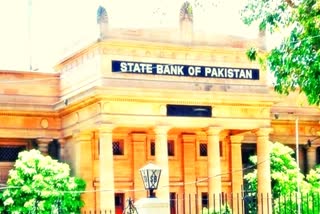 Moody's downgrades long-deposit ratings of five Pakistani banks