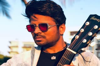 Singer Shahid Mallya