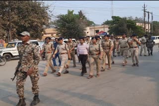 Bastar police took out flag march