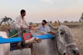 Farmer shake hand with Sunny Deol