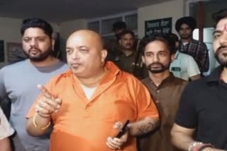 Shiv Sena Leader Amit Arora's Allegation