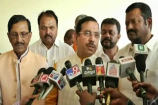 pralhad joshi slams  siddaramaiah