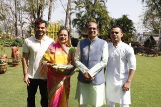 Holi celebrated in CM House