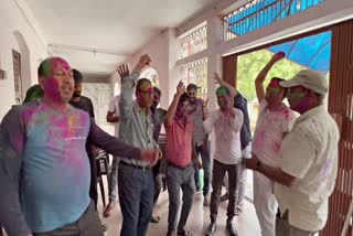 Holi celebration in Giridih Kabaribad Mines