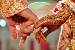 Young man to tie knot to two Women
