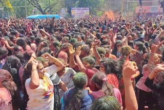 ವholi-celebration-in-shimoga