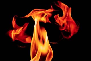 husband set wife on fire